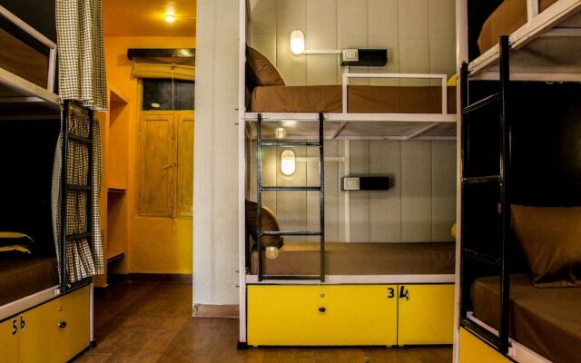 The Hosteller Pushkar