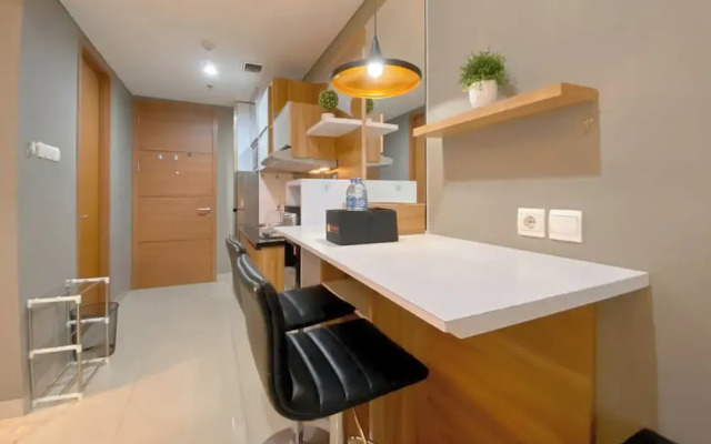 The Regal Studio At Dago Suites Apartment