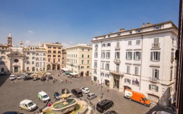 Piazza Farnese Exclusive View En Suite