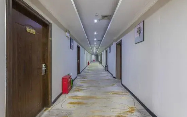 Jinjiang Bay Express Hotel (Dongshi Town Center)