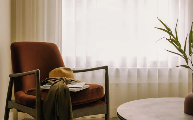 Sonder by Marriott Bonvoy The Craftsman Apartments Downtown LA