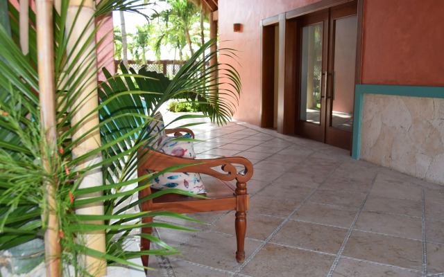 Sunset boutique hotel  All-Suites