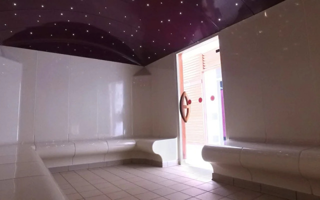 2 Room Apartment 3 People 1 Baby