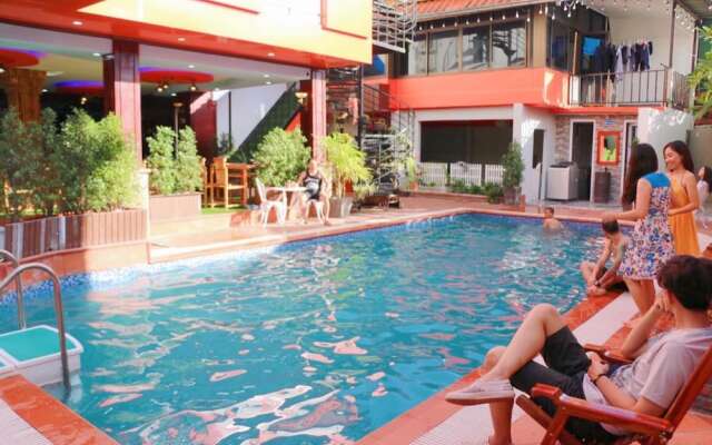Champion Hotel & Pub