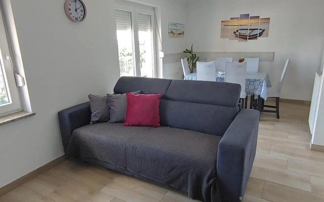 Apartmaji Hrvatin v Kortah