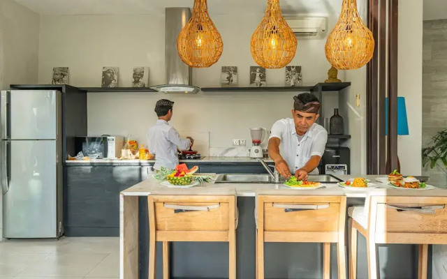 Luxury Villa K Central Seminyak