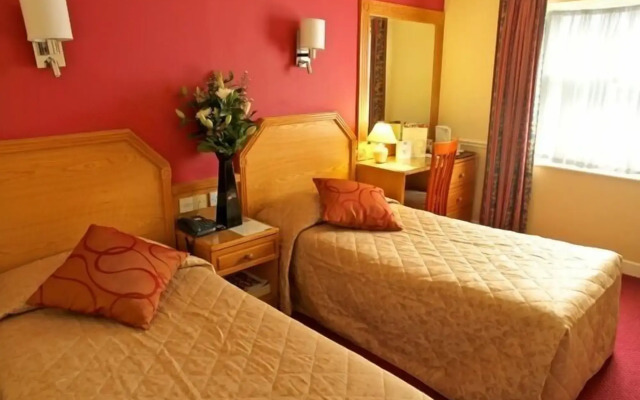 Harcourt Hotel