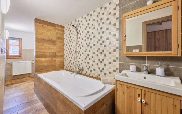 Apartment Marika 2 Cerny Dul