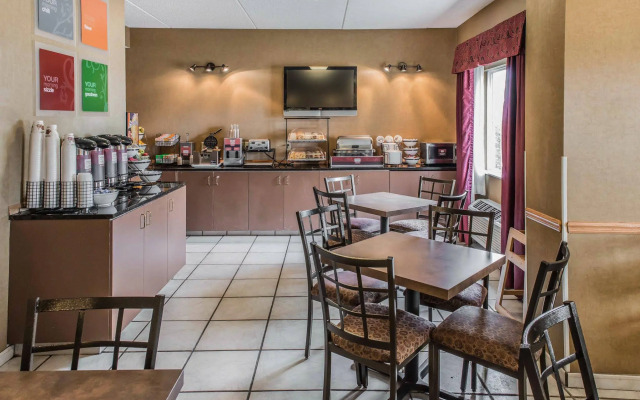 Wingate by Wyndham Pittsburgh/West Mifflin