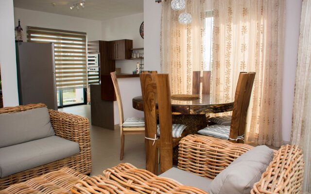 Apartment Azuri By Alouette Holidays