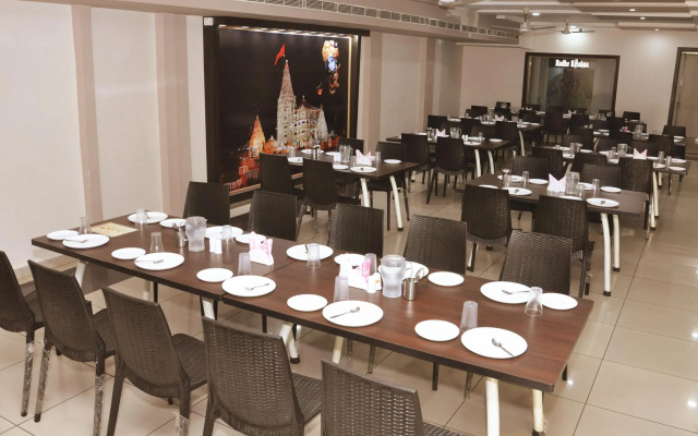 Hotel Rudra Plaza