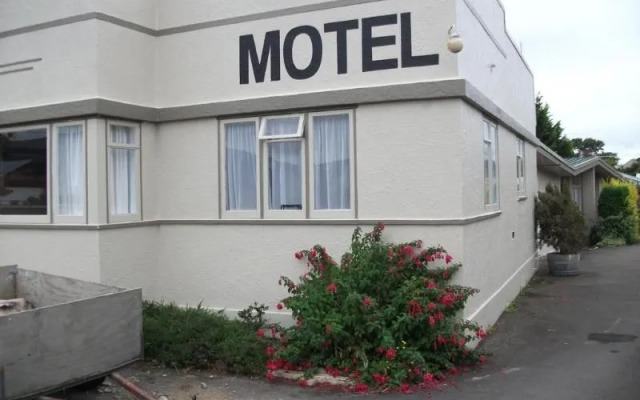 Trentham Motel
