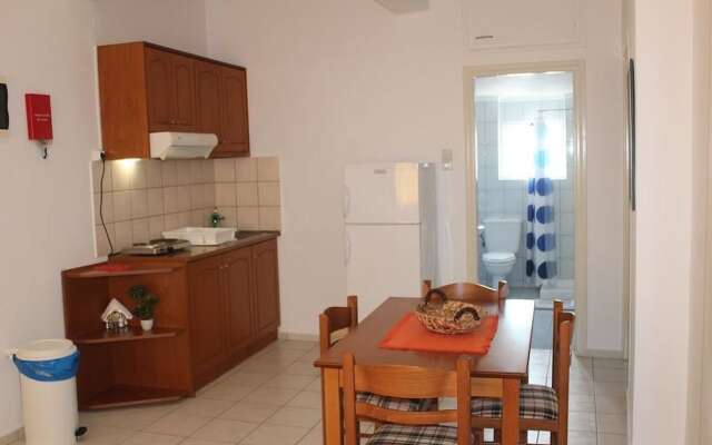 Platanias Beach Apartments