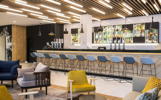 Courtyard by Marriott Edinburgh West