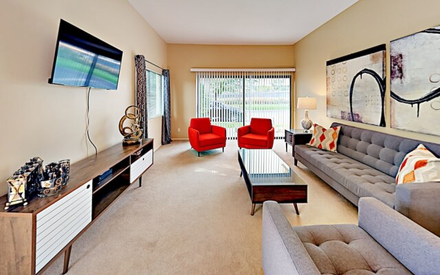 Los Coyotes - 2 Br Condo