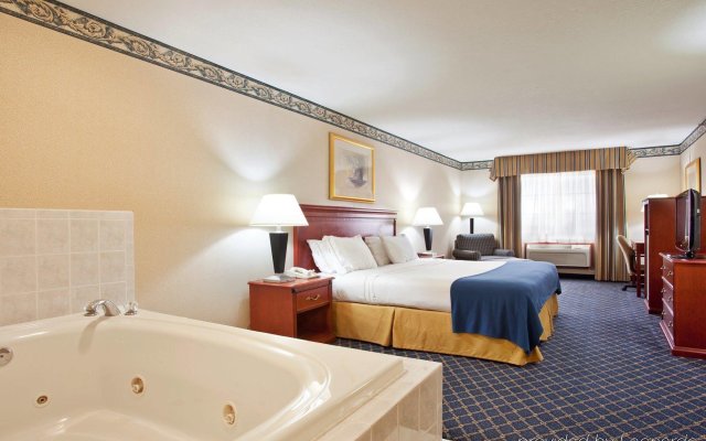 Holiday Inn Express Hotel & Suites Danville, an IHG Hotel