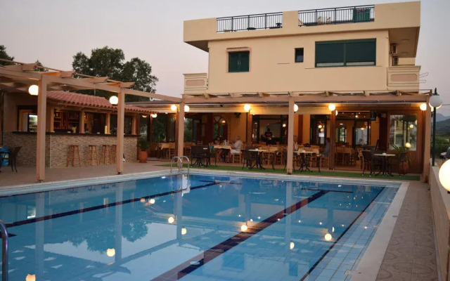 Mesogios Beach Hotel