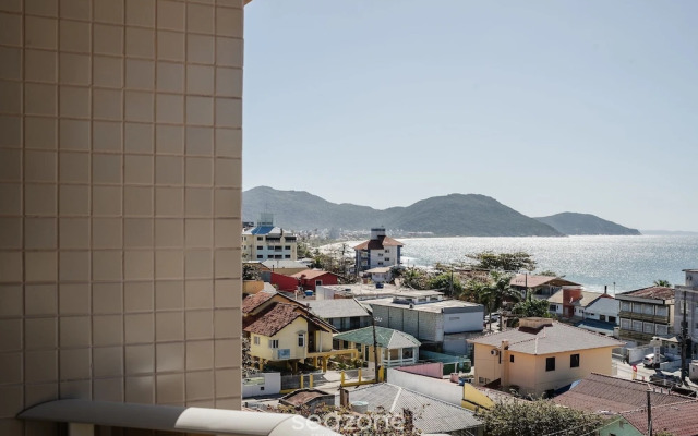 IAPs Apto 140m da praia Floripa