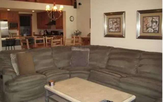 SnowCreek The Lodges