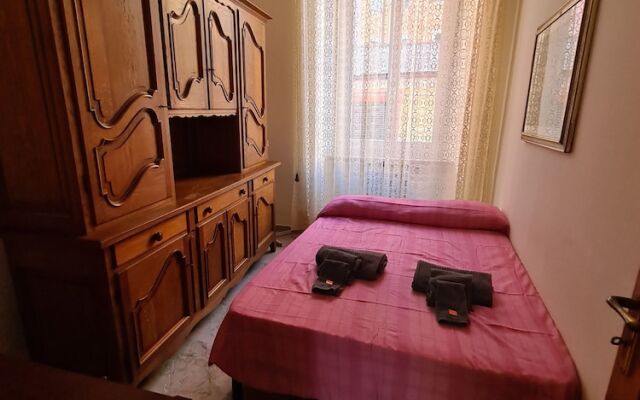 Santa in Caruggio- PortofinoVacanze