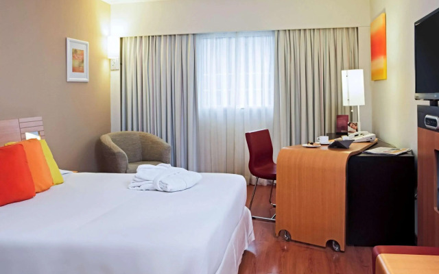 Novotel Lima San Isidro Hotel