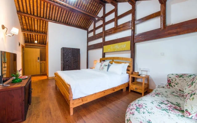 Tong Lu Ye Du Li Cun