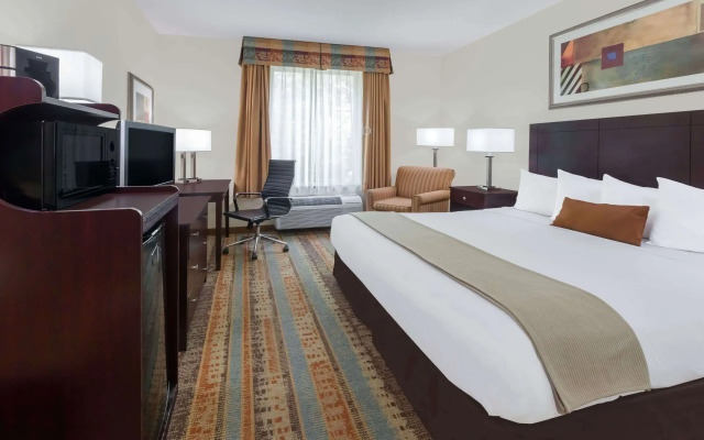 Baymont by Wyndham Henderson