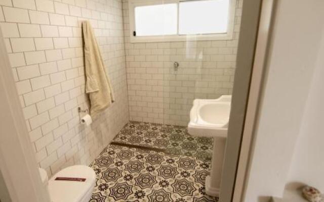 Good Vibes, 18 East Street