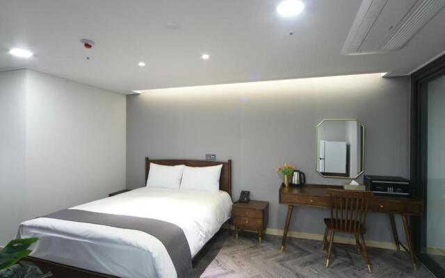 Haeundae Central Hotel