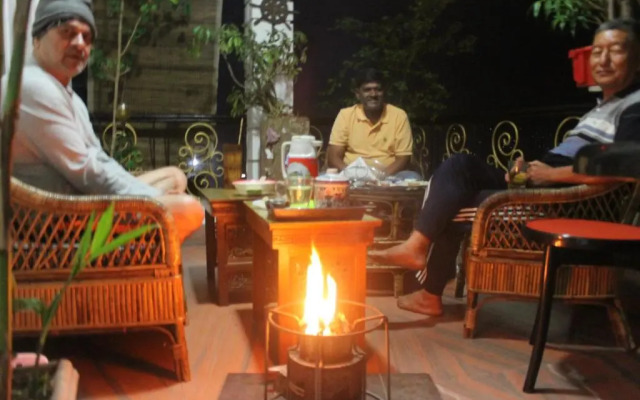 Mansarover Home Stay