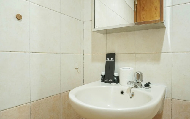 Homey and Warm 2BR Mediterania Palace Apartment