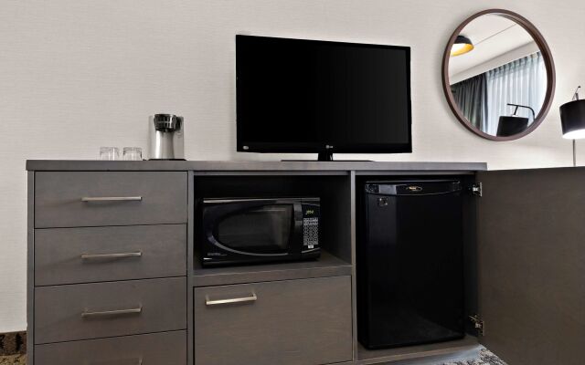 Best Western Parkway Hotel Toronto North