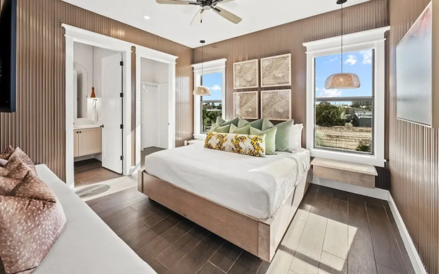 The Hideout in Sarasota