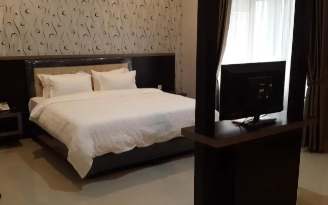 Raz Hotel & Convention