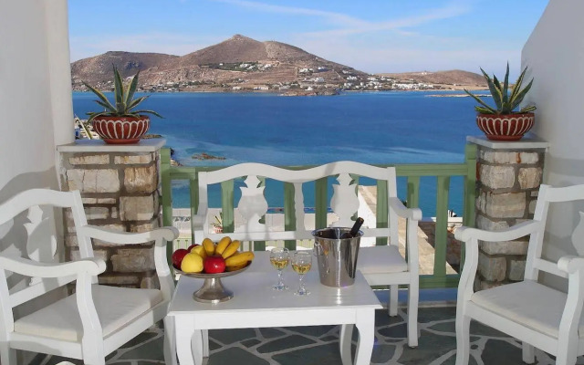 Villa Isabella Studios & Suites