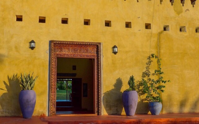 Pangani Cliffs Lodge