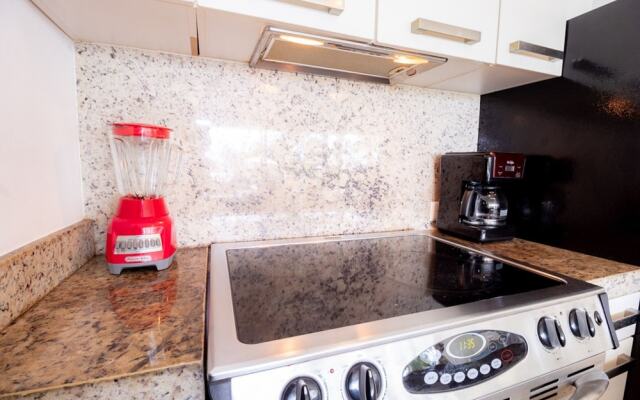 Elements Garden House 21 2 Bedroom Condo by RedAwning