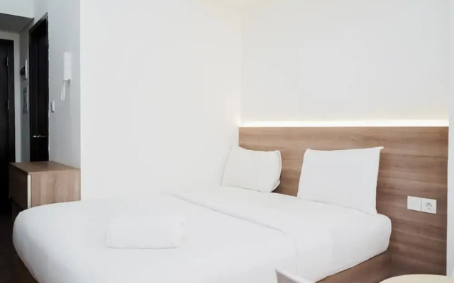 Stylish and Comfy Studio at Casa De Parco Apartment