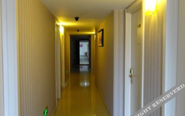 Xingyang Fashion Hotel