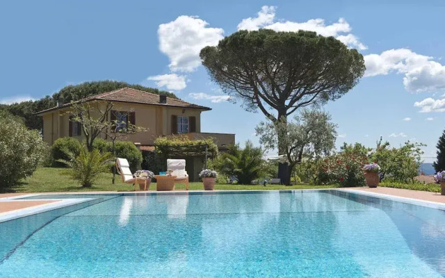 Villa Ai Venti 8 in Massarosa