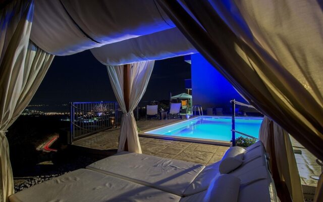 Premium Holiday Home in Kučine-Mravinci with Swimming Pool