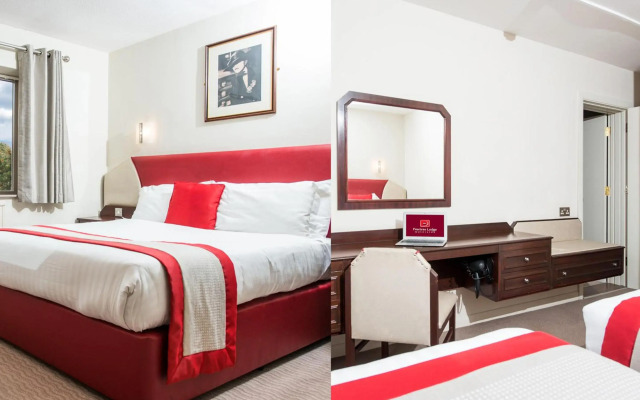 Peartree Lodge Waterside