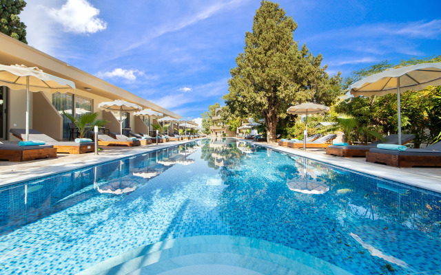 Euroxenia Marathon Hotel