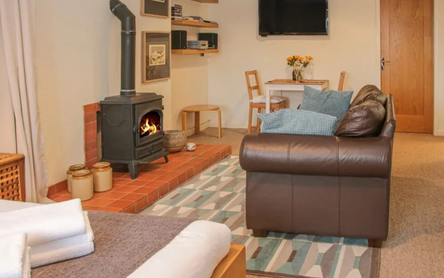 Plum Hill Studio