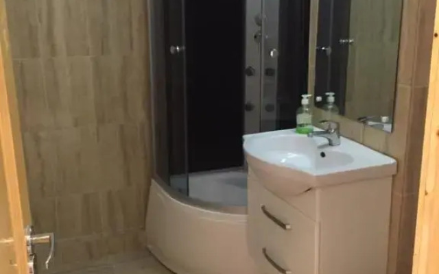 3 Rooms Aparthotel