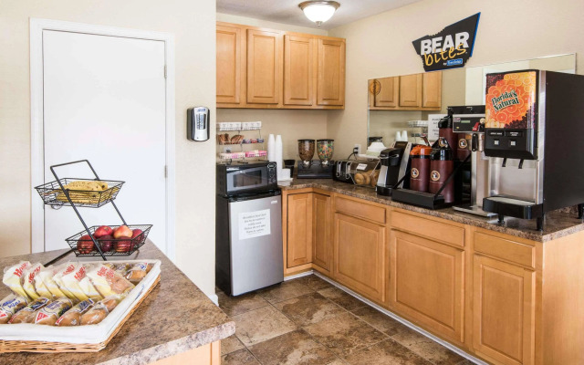 Grove City Travel Inn Columbus South