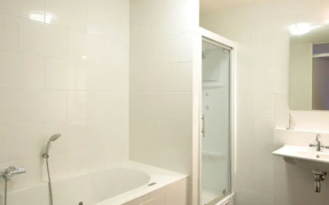 Apartment in Scheveningen Near the Harbor