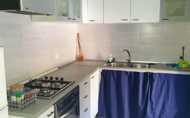 Apartment with 2 Bedrooms in Palermo, with Enclosed Garden And Wifi - 970 M From the Beach