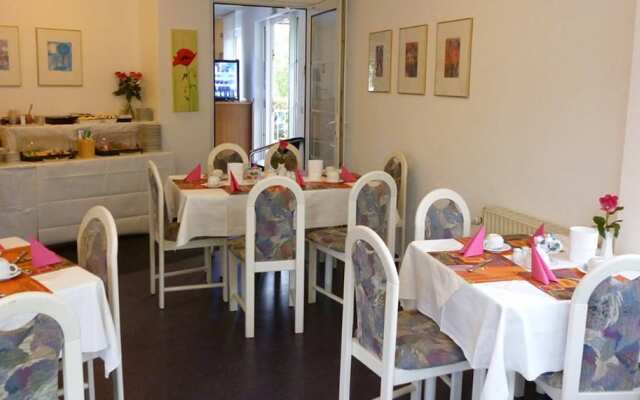 Hotel Garni Rosbach v.d.H.