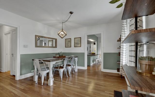 Walk 2 Main Hot Tub Putt-putt